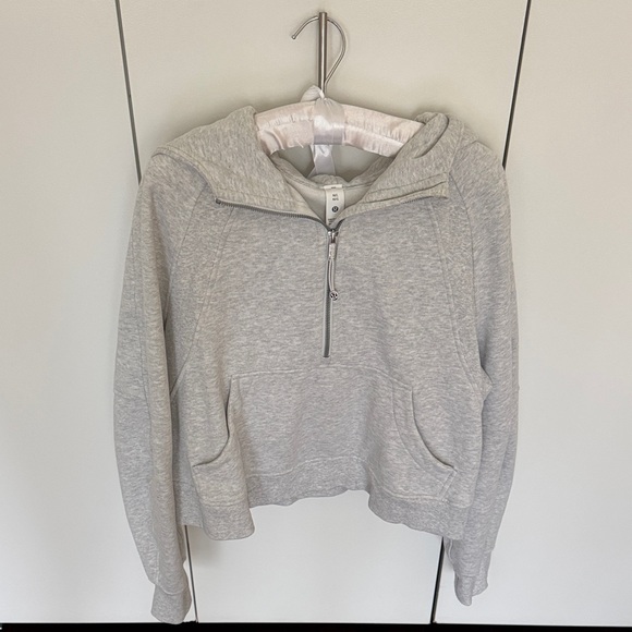 Lululemon Athletica Light Gray Hooded Sweatshirt - Picture 4 of 6